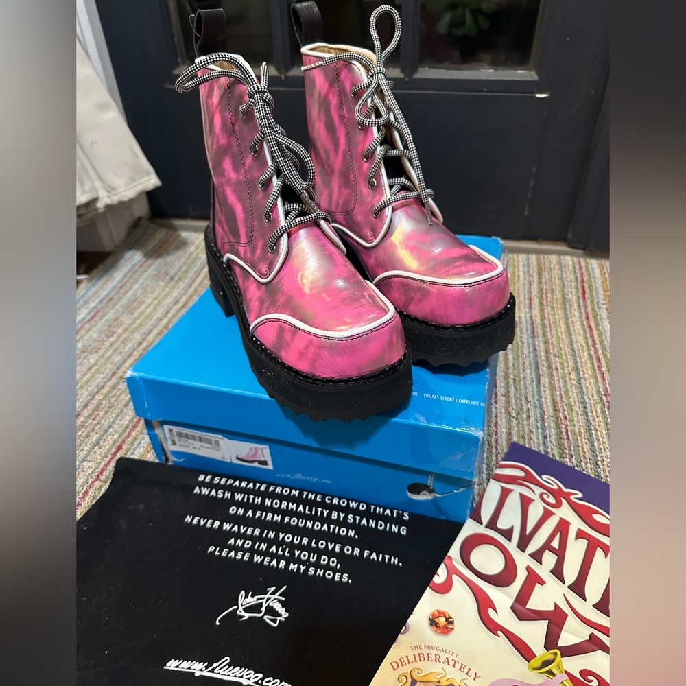 Fluevog NEW IN BOX F-Shoe Hi Revna metallic pink/silver platform boot - 8/8.5 - Picture 3 of 16